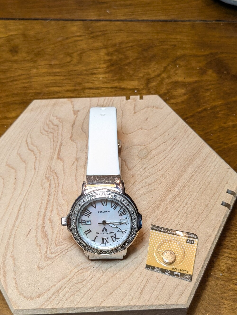 Swiss Legend South Beach Diamond Watch (White Strap) New Battery Included